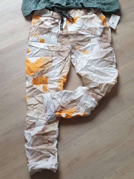 Neu Joggpants weiss schlammbeige orange gemustert Hose 36 38 40 Tunnelzughose