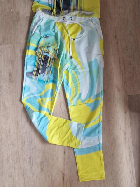 XL 42 Joggpants Hose MISSY stretchig neon gelb türkis mint Faceprint Glitzer Neu