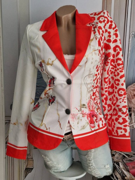 M 38 Blazer MISSY Kurzblazer weiss corallenrot goldtöne Schriftzug hinten Schmetterlinge Glitzer Neu