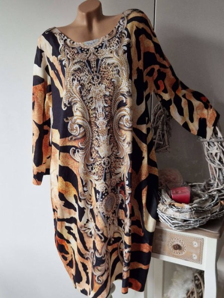 Strickkleid Glitzer Nieten Feinstrickkleid Onesize 40-46 MISSY long Tunika Animal Print Ornamente