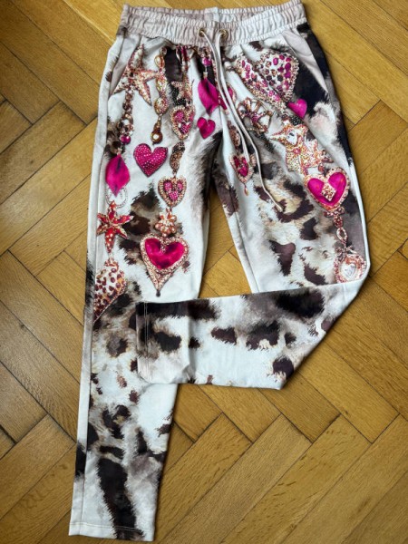 Hose M 38 Joggpants MISSY weiss Animal pinke Herzen Broschen Anhänger Glitzernieten Neu