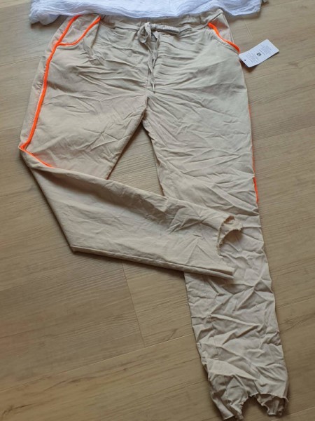 Joggpant Hose 38-42 Made in Italy franselige cropped beige neon orange