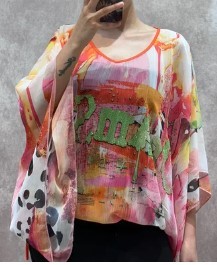 MISSY Chiffon Onesize 38-46 Tunika bunt Schriftzug sehr weite Ärmel Bund seitlich Saumende Tunnelzug